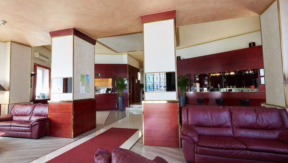 Hotel Atlantic อาโรนา ภายนอก รูปภาพ